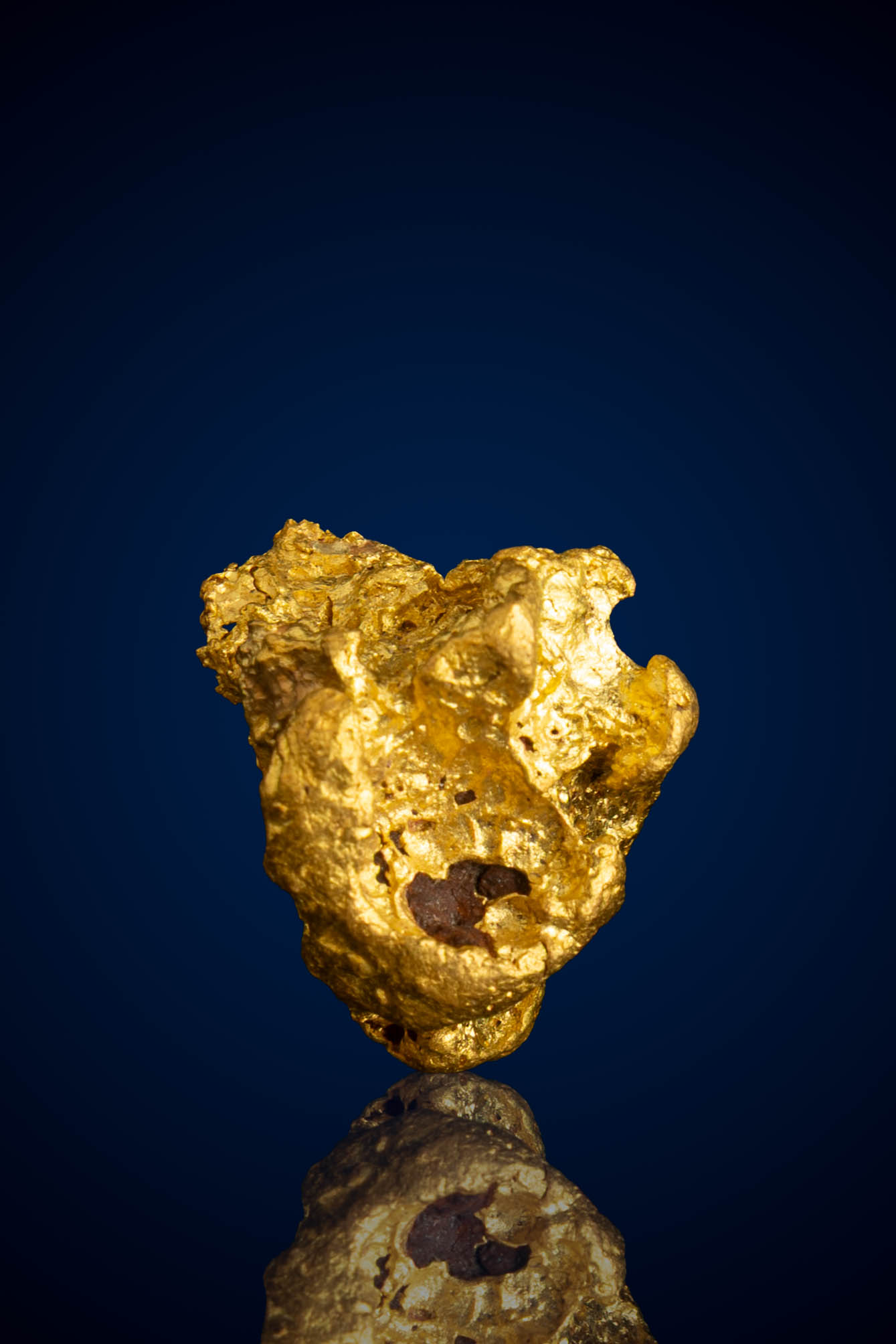 (image for) Organic, Gleaming Natural Gold Nugget - Golden Triangle, Australia - 15.53 grams